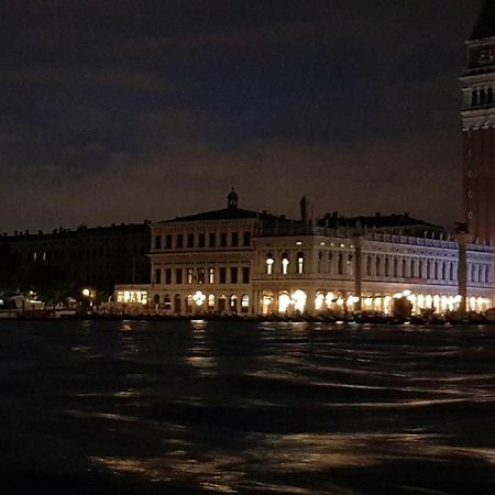 Mariangela Artist'S Lodge Venecia Exterior foto